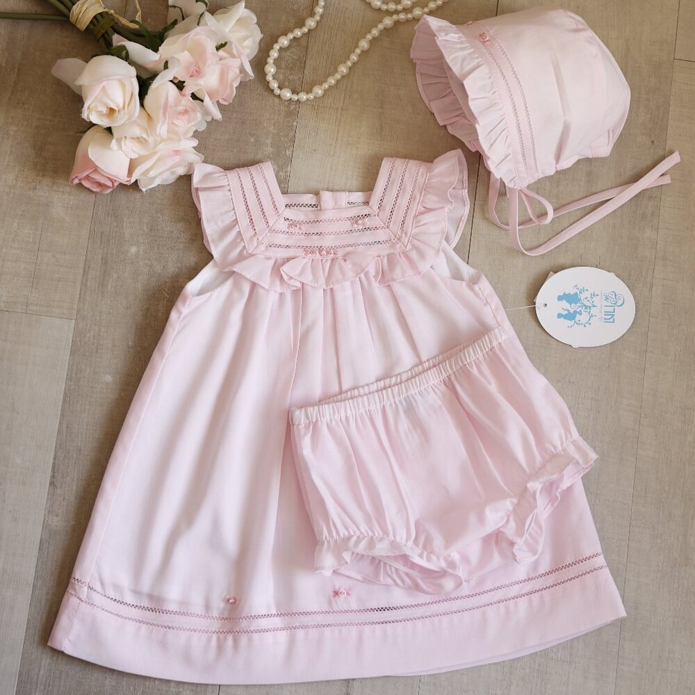 Pink Dress Bonnet Bloomer Set Flutter Sleeves Heirloom Details Boutique NWT